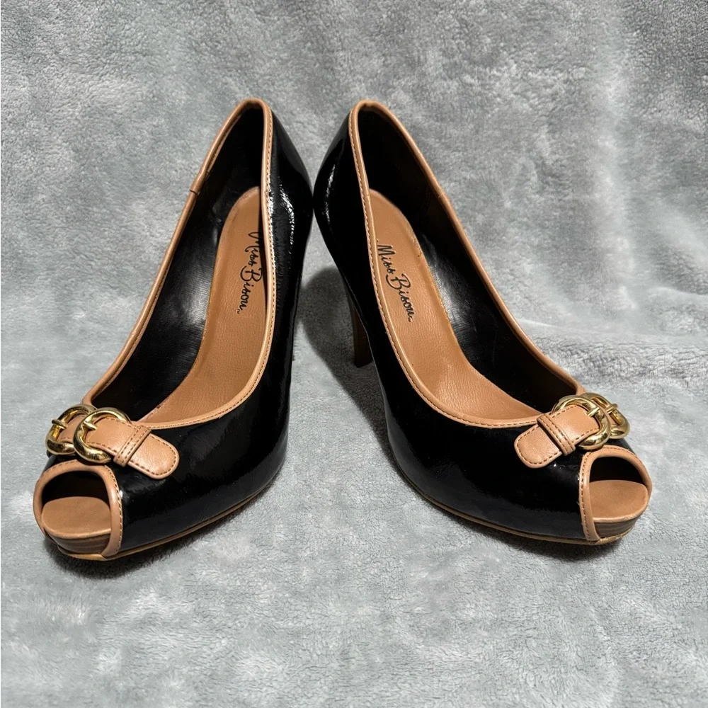 Black and Tan Peep Toe Heels - Picture 6 of 8